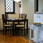 Mirandis Privilegio - Stylish With Balcony & Free Parking Apartament *
