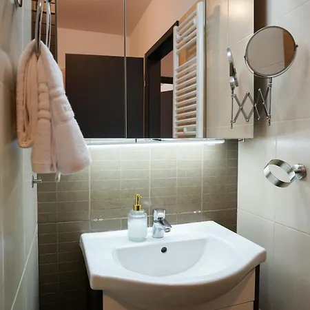 Mirandis Privilegio - Stylish With Balcony & Free Parking * Brasov