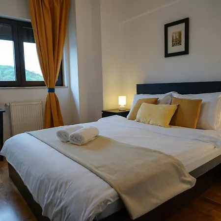 Apartament Mirandis Privilegio - Stylish With Balcony & Free Parking *