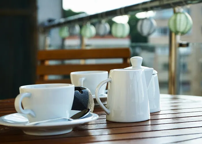 Mirandis Privilegio - Stylish With Balcony & Free Parking Апартаменти