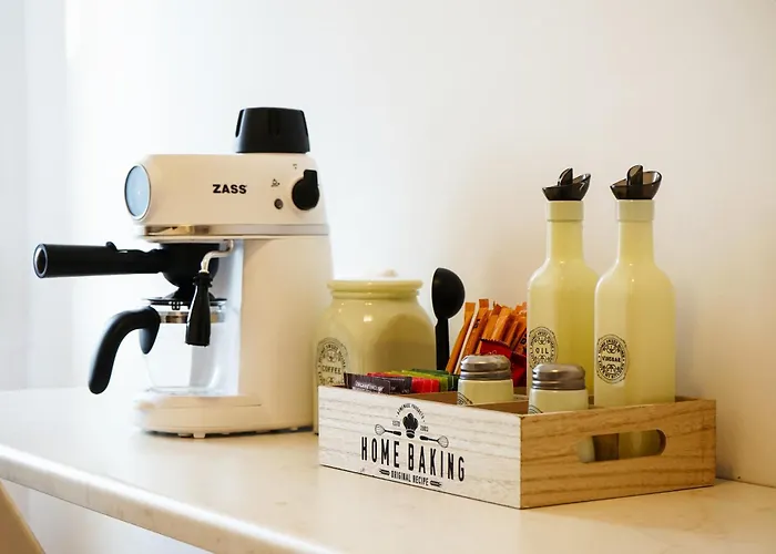 Mirandis Privilegio - Stylish With Balcony & Free Parking *