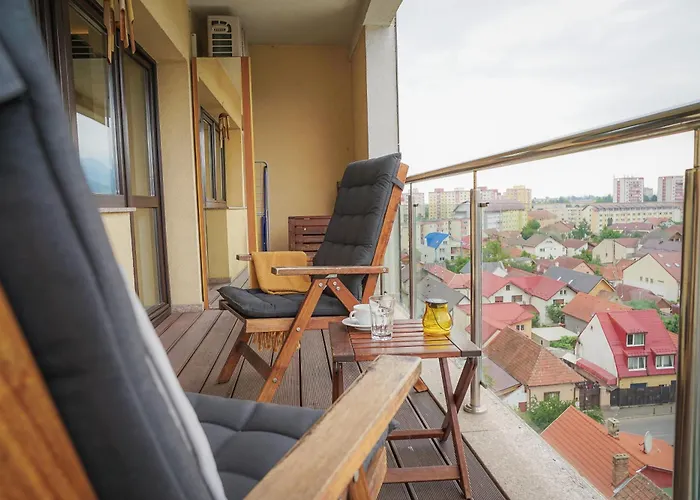 Mirandis Privilegio - Stylish With Balcony & Free Parking * Брашов