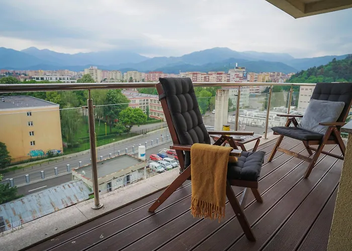 Апартаменти Mirandis Privilegio - Stylish With Balcony & Free Parking Брашов